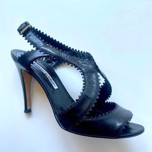 EUC Manolo Blahnik Black leather Sandals Heels, size 37.5, US 7.5